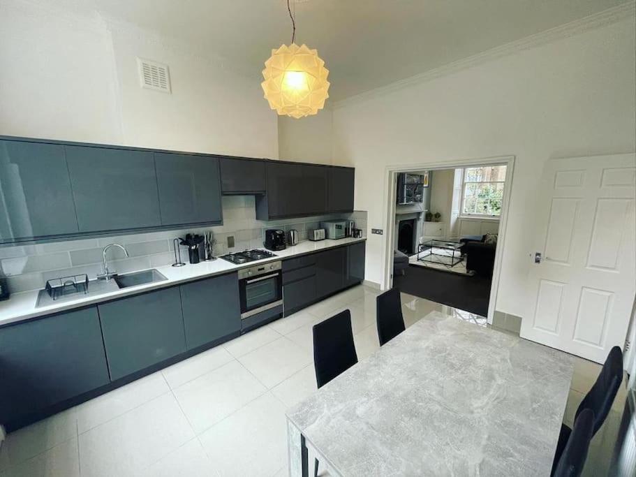 Апартаменти Luxury 2 Bed Flat In Inslington Лондон Екстер'єр фото